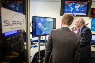 Vince Cable visits SSTL