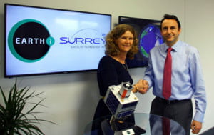 Earth-i SSTL signing