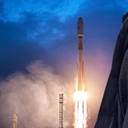 OneWeb launches 34 satellites