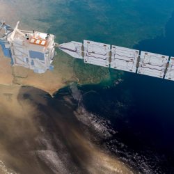 EarthCARE over desert dust ESA()