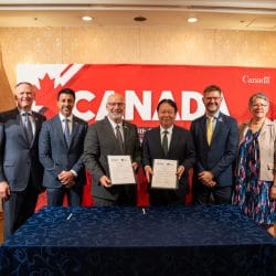 MDA Space Mitsubishi Electric contract signing